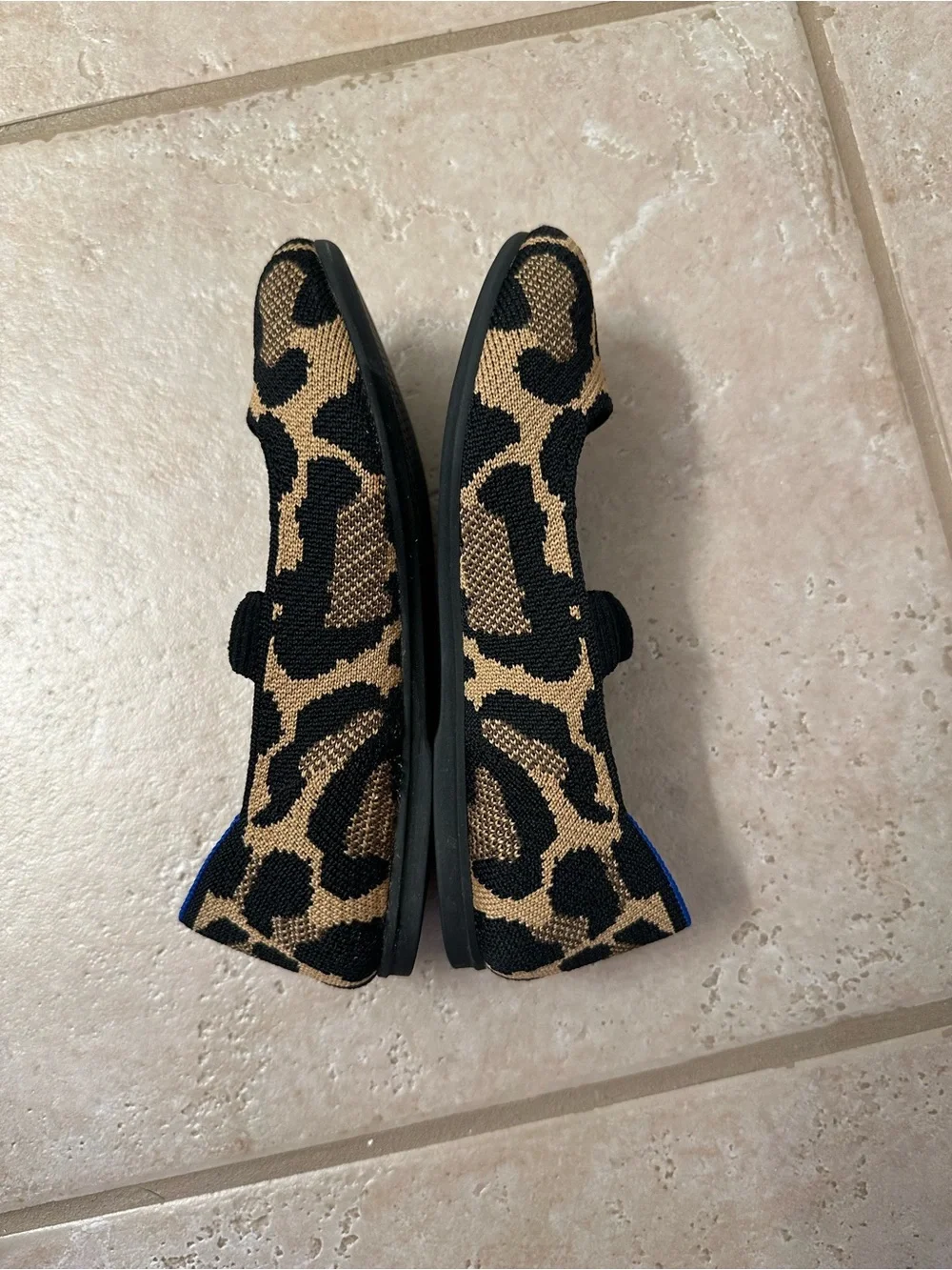 Like new Rothy’s The Kids Mary Jane - Amber Cat. Size 1